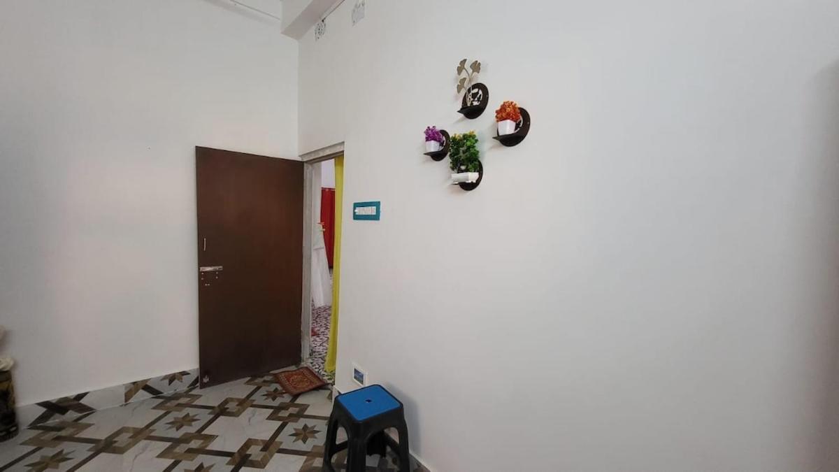 Apartment Pearl Homestay Kolkata